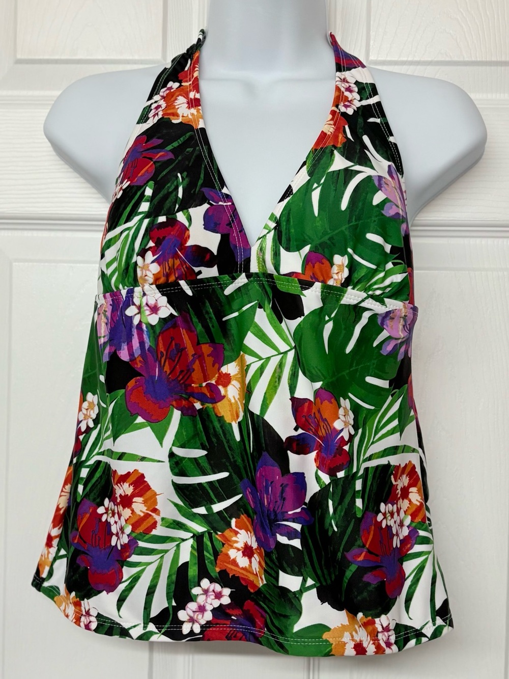Catalina Tropical Floral Print Colorful Halter Tankini Top Sz M